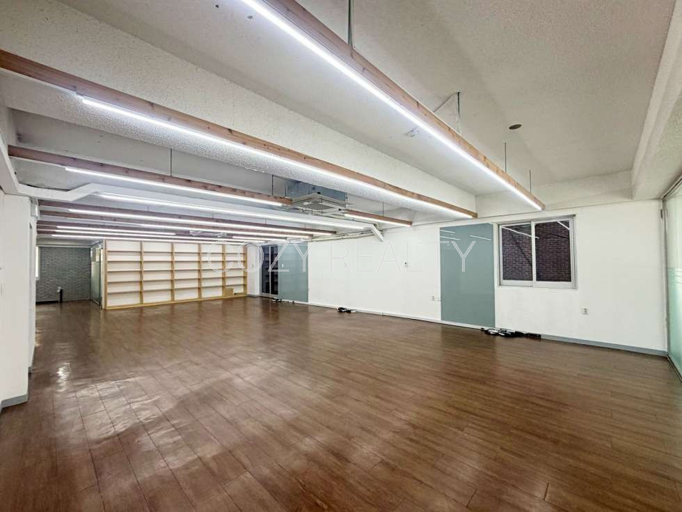 서울 강남구 논현동 모던 인테리어 사무실｜도산공원 사거리｜뛰어난 채광 월세 매물번호 15064 사진 5