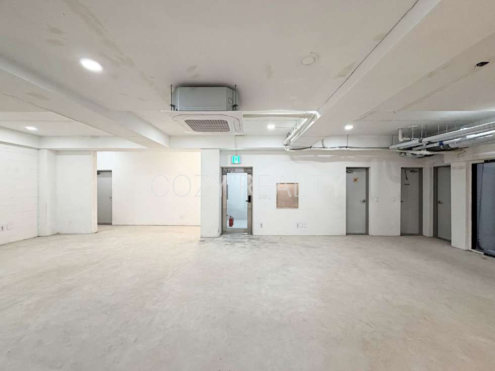 서울 강남구 청담동 무권리 상가 사무실｜다양한 업종 적합｜기본 설비 완료 월세 매물번호 14661 사진 2