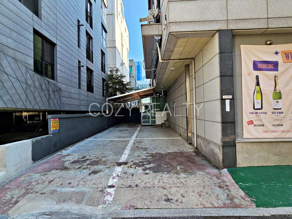 서울 강남구 논현동 CZ 강남구청역 인근 전용 35P 3층 사무실 월세 매물번호 14950 사진 12